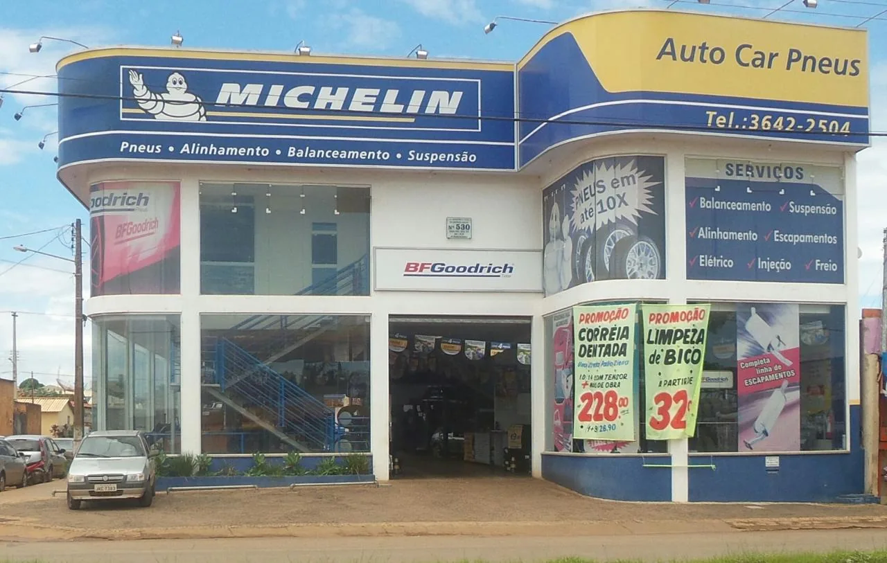 Fachada real da Auto Car Pneus em Formosa GO
